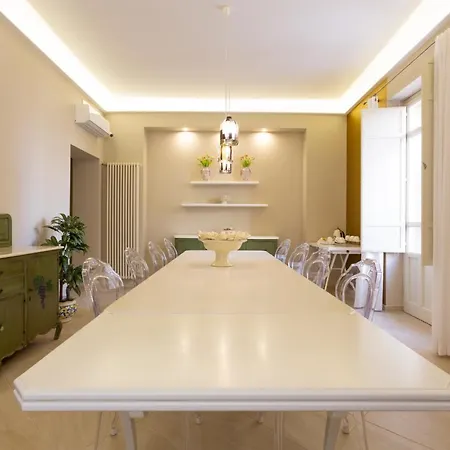 Maeco Ortigia Bed and Breakfast