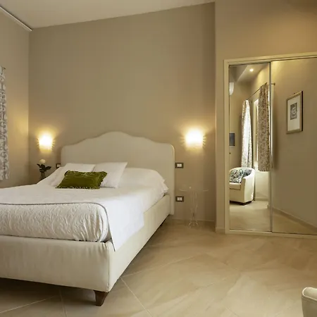 Bed and Breakfast Maeco Ortigia 3*