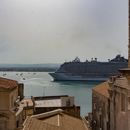 Maeco Ortigia Nocleg ze śniadaniem 3*