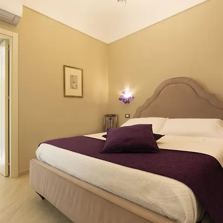 Nocleg ze śniadaniem Maeco Ortigia 3*